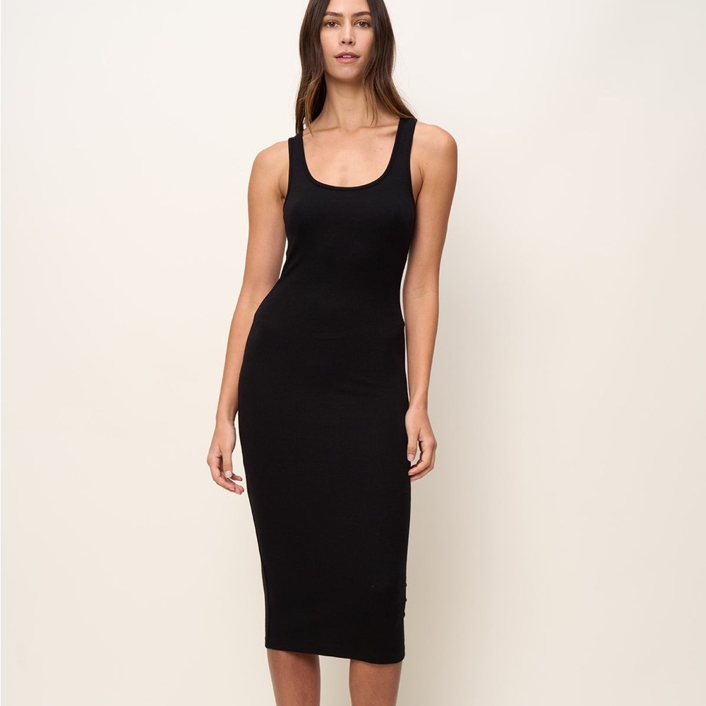 💫$7 SALE💫 WINDSOR Ribbed Midi Dress